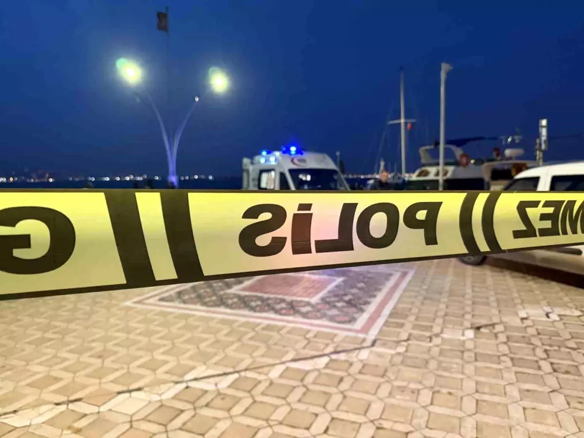 Balıkçılar fark etti, denizde dalgıç kıyafetli erkek cesedi bulundu