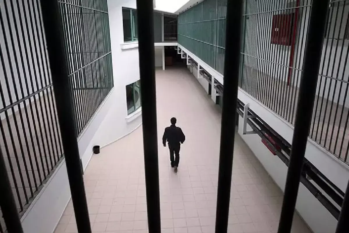 Cezaevinde sözlü tartışma kanlı bitti: 21 hükümlü hastanelik oldu