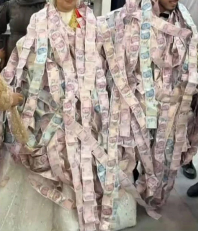 dugunlerde bir gelenek tarih oluyor davetiyelere 19497635 8208 m