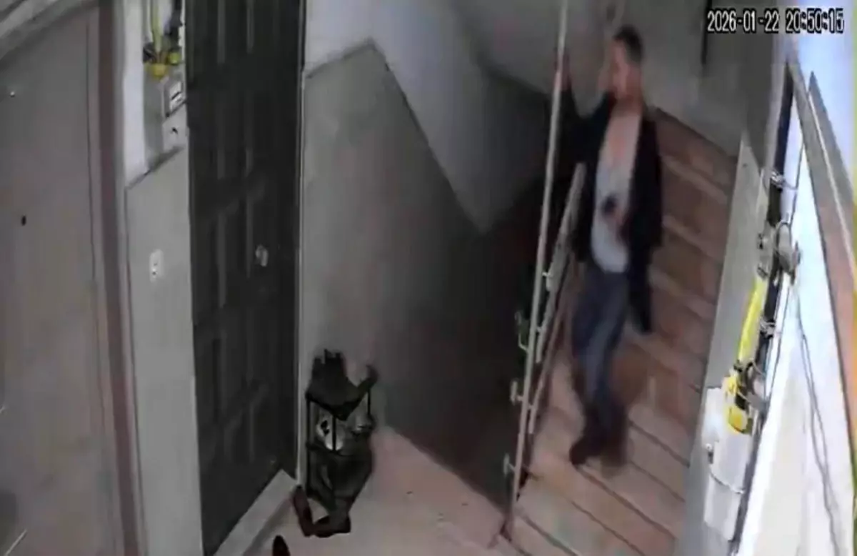 Eski eşine vahşeti yaşatan şahsın olay sonrası kaçma anları kamerada