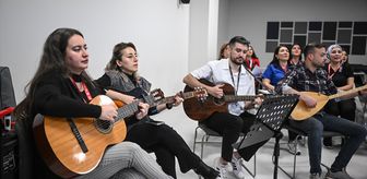 Etlik Şehir Hastanesi'nde çalışanlar müzikle buluşuyor