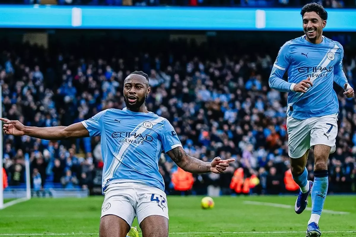 Galatasaray'ın rakibi Manchester City ligde galibiyeti hatırladı