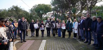 Gazeteci Uğur Mumcu ölümünün 33. yılında Ayvalık'taki evinin önünde anıldı