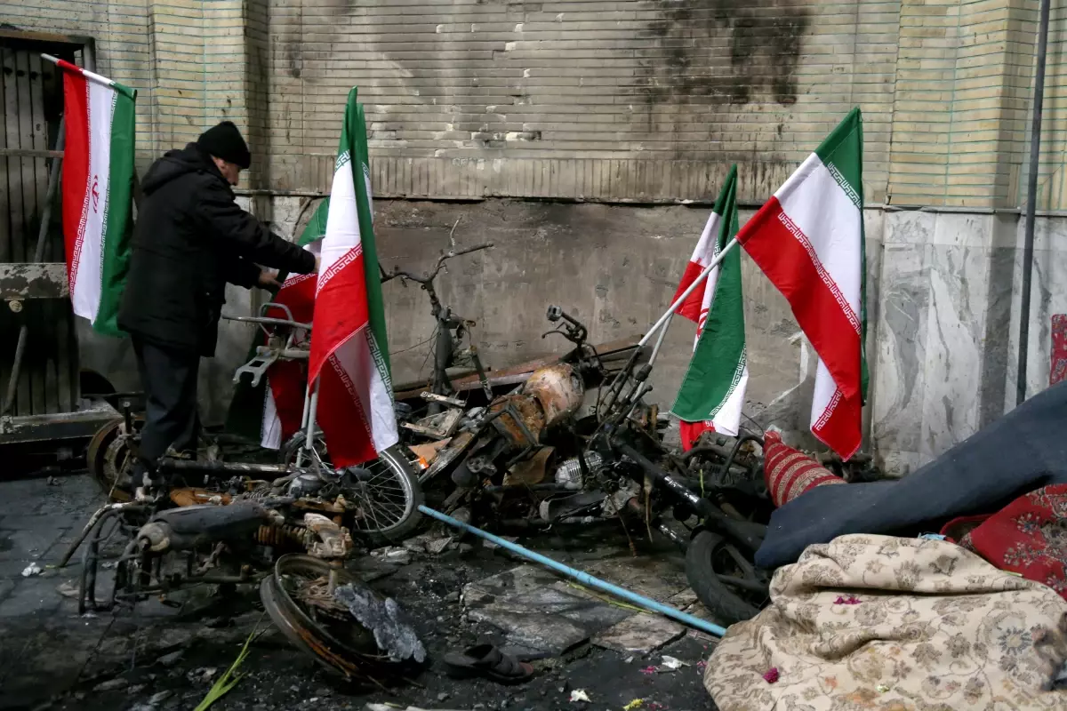 İran'daki protestolarda hayatını kaybedenlerin sayısı 5 bin 137'ye yükseldi