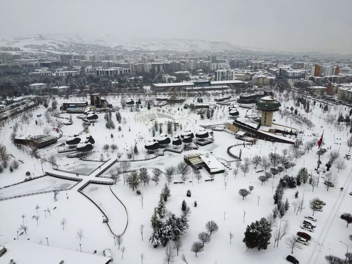 Karla kaplı Elazığ dronla havadan görüntülendi