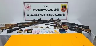 Kütahya'da uyuşturucu ve silah kaçakçılığı operasyonunda 14 şüpheli yakalandı