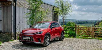 Lexus LBX 'En İyi Kabine Sahip Küçük SUV' seçildi