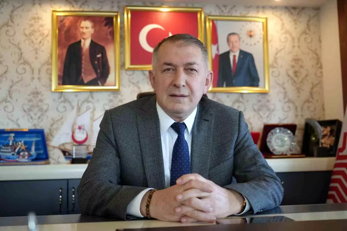 Samsun Vakıflar Bölge Müdürlüğünden aylık 2 bin 560 kişiye gıda, bin 400'ü aşkın öğrenciye burs desteği