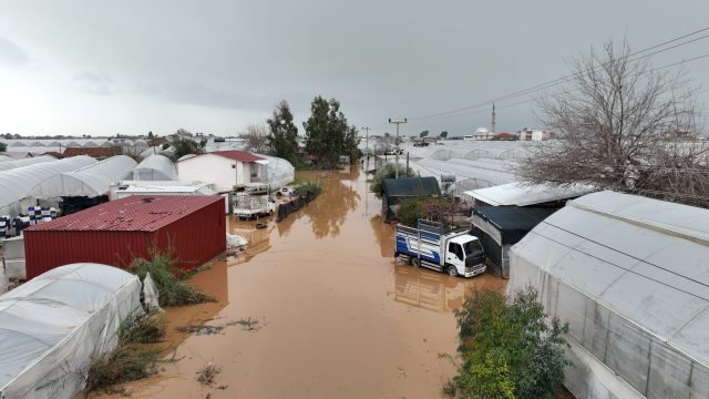 sari kod la uyarilan antalya da tarim alanlari 19499513 7776 m