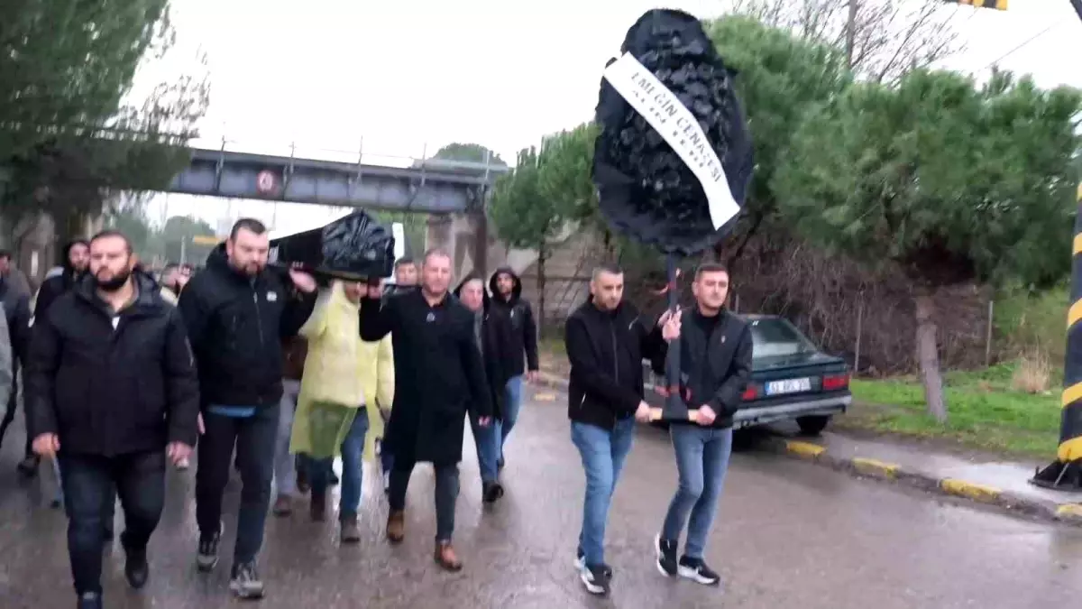 TORKU'ya siyah tabutlu eylem