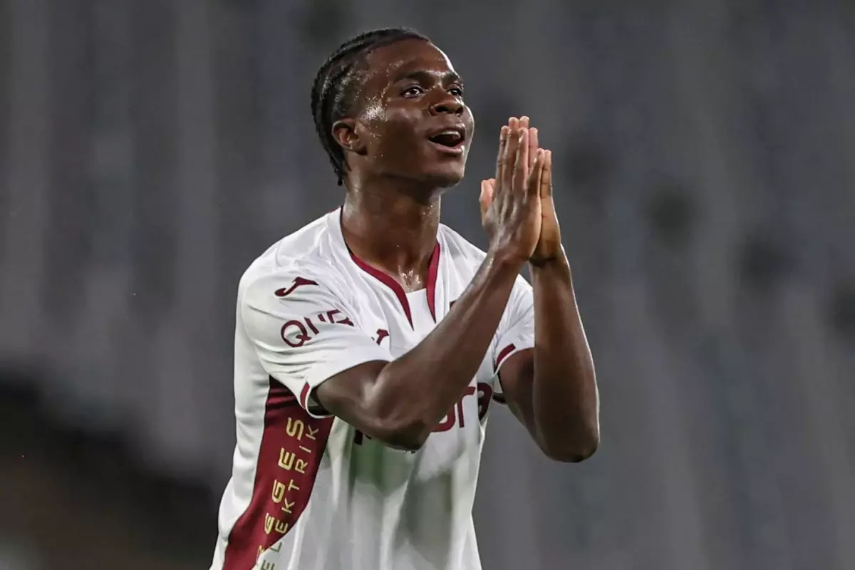 Trabzonspor'dan Oulai için olay yaratacak paylaşım