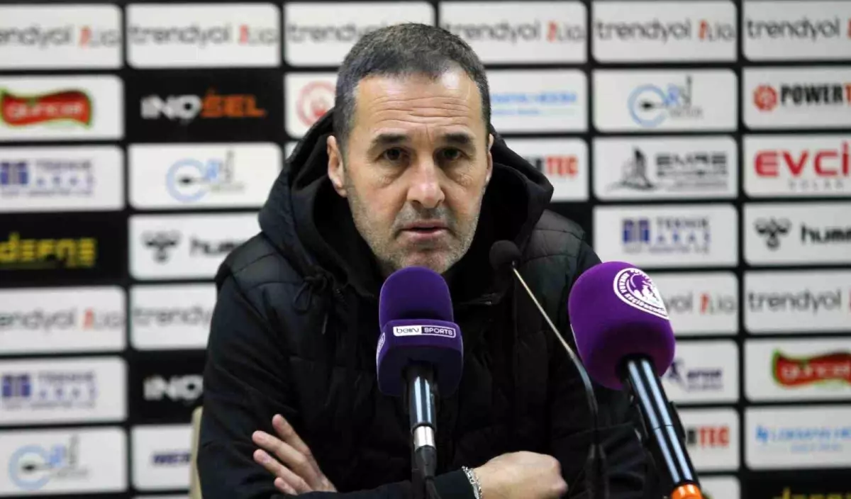 Yalçın Koşukavak: "Elimizden geldiğince yukarıların takımı olmak için mücadele ediyoruz"