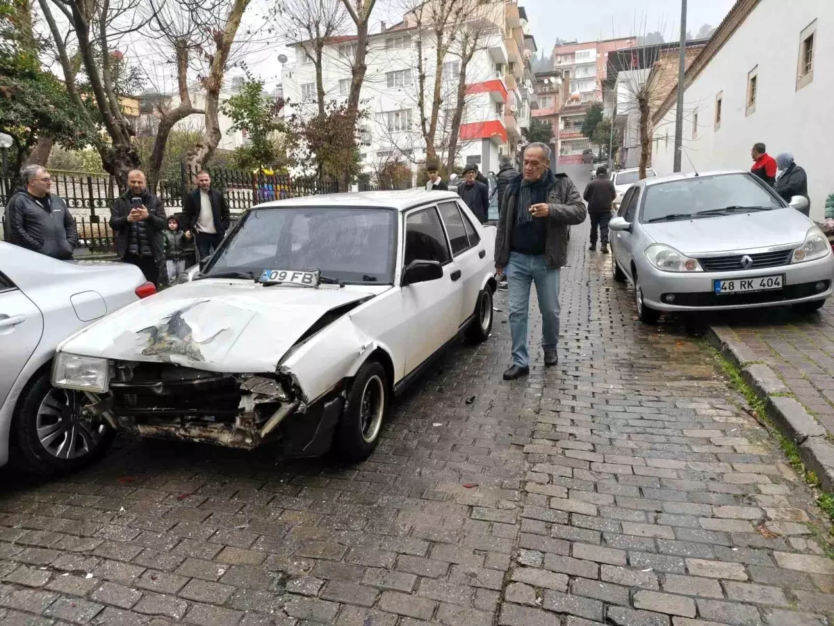 Aydın'da ilginç kaza, şoförün biri kaçtı, diğeri alkollü çıktı