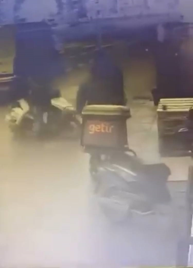 bahcelievler de polis kacan supheliyi kuryenin 19501531 314 m