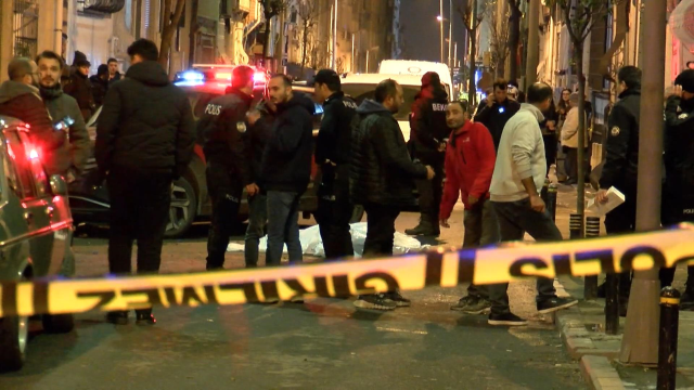 The body had been found in a trash container! The suspects were caught while trying to flee abroad