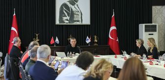 CHP Genel Başkanı Özel, partisinin Cumhurbaşkanlığı Aday Ofisi toplantısına katıldı