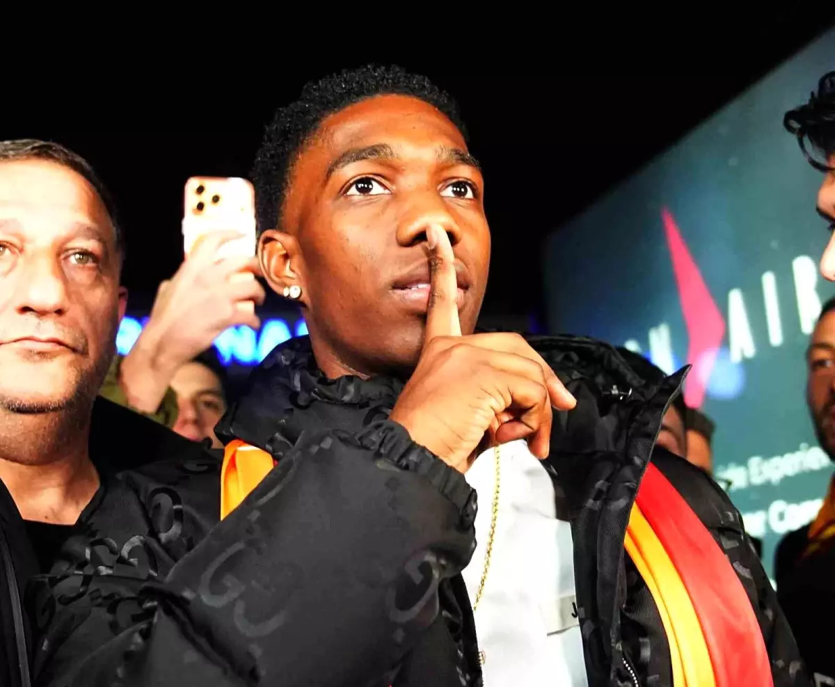 Galatasaray'ın yeni transferi Yaser Asprilla, İstanbul'a geldi