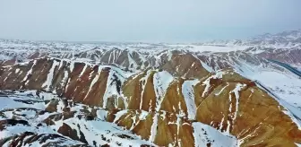 Iğdır'da kar Gökkuşağı Tepeleri'ni beyaza bürüdü