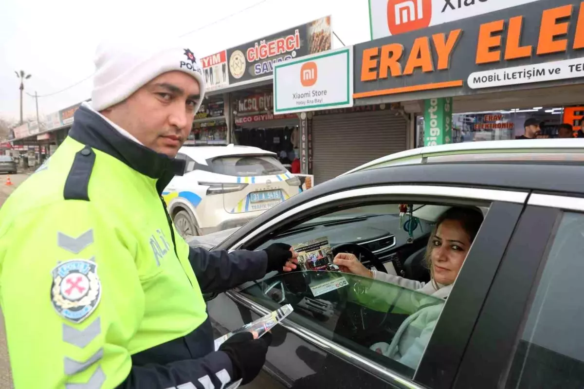 İnsan hayatına mal olabilen 'hatalı araç parkı' konusunda sürücüler uyarıldı