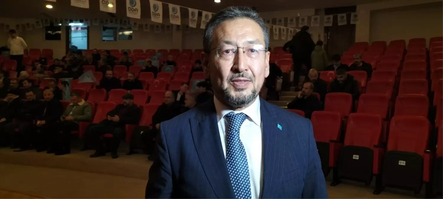 Manavgat'ta Doğu Türkistan konferansı düzenlendi