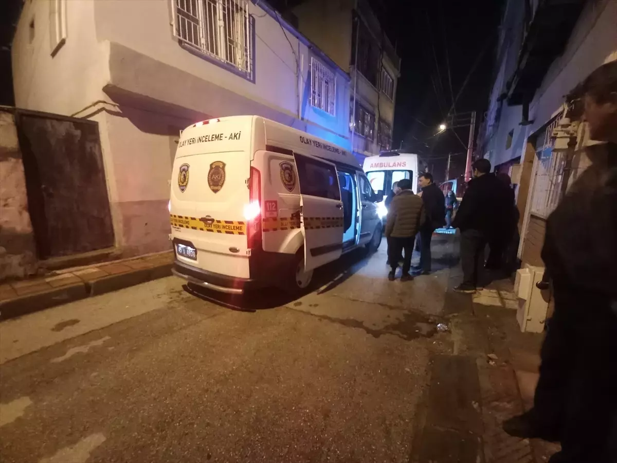 Manisa'da 78 yaşındaki anne, 52 yaşındaki oğlunu yatağında ölü buldu