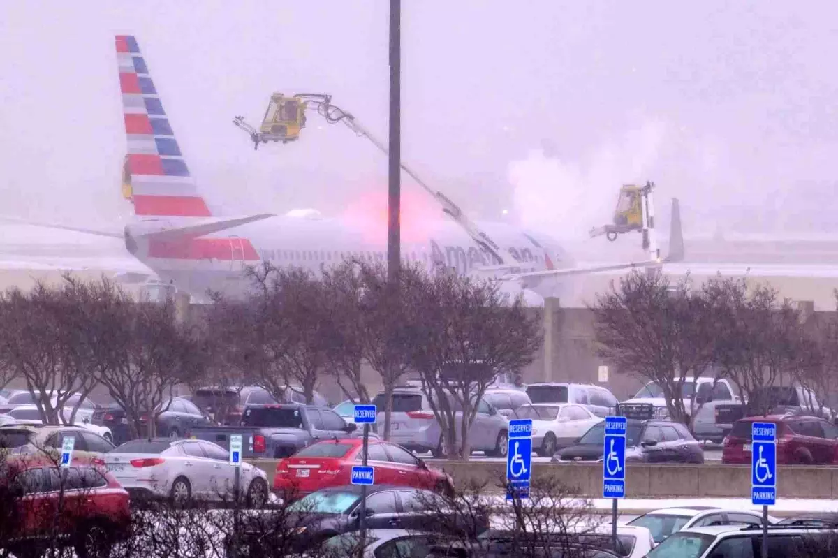 New York'ta soğuklardan hayatını kaybettiği düşünülen 3 kişinin cesedine ulaşıldı