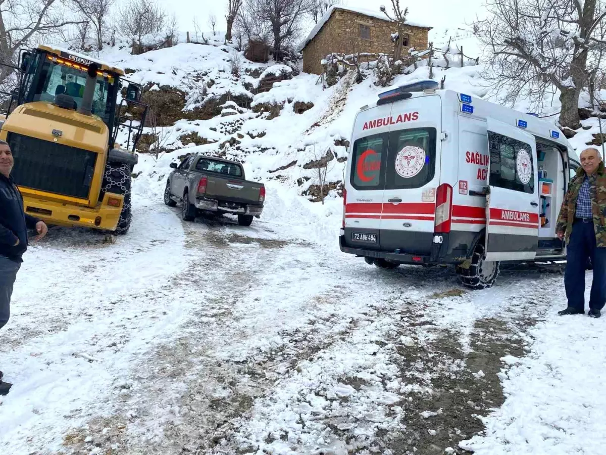 Sason'da ekiplerin zorlu kış mesaisi
