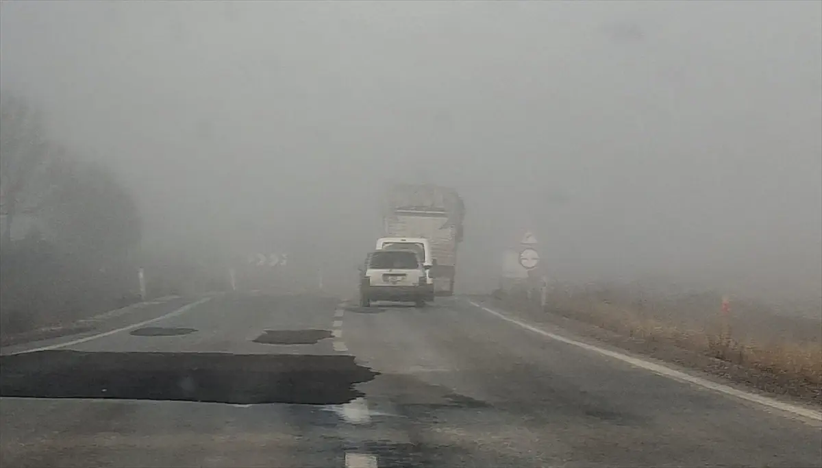 Beypazarı'nda sürücülere sis uyarısı