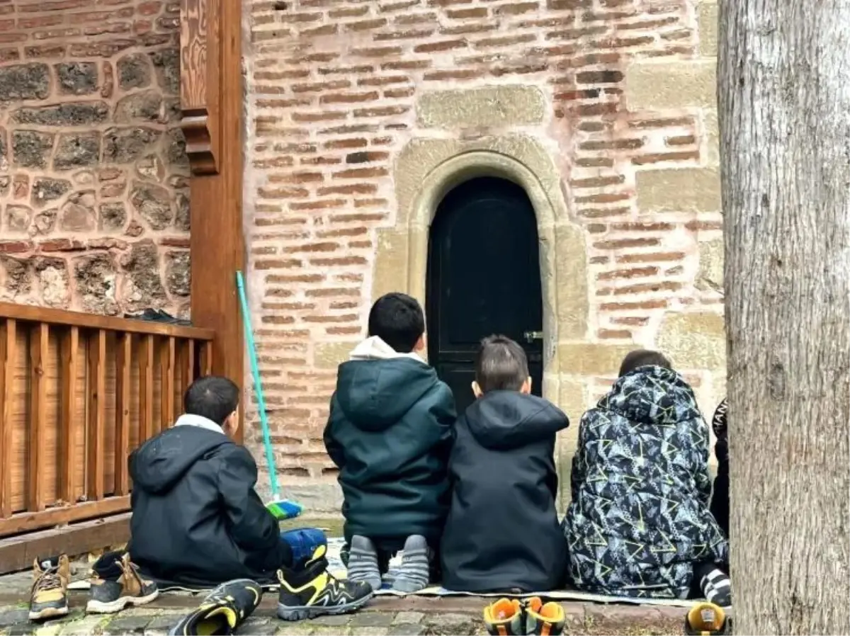 Bilecik'te çocuklara tarih ve kültür gezisi