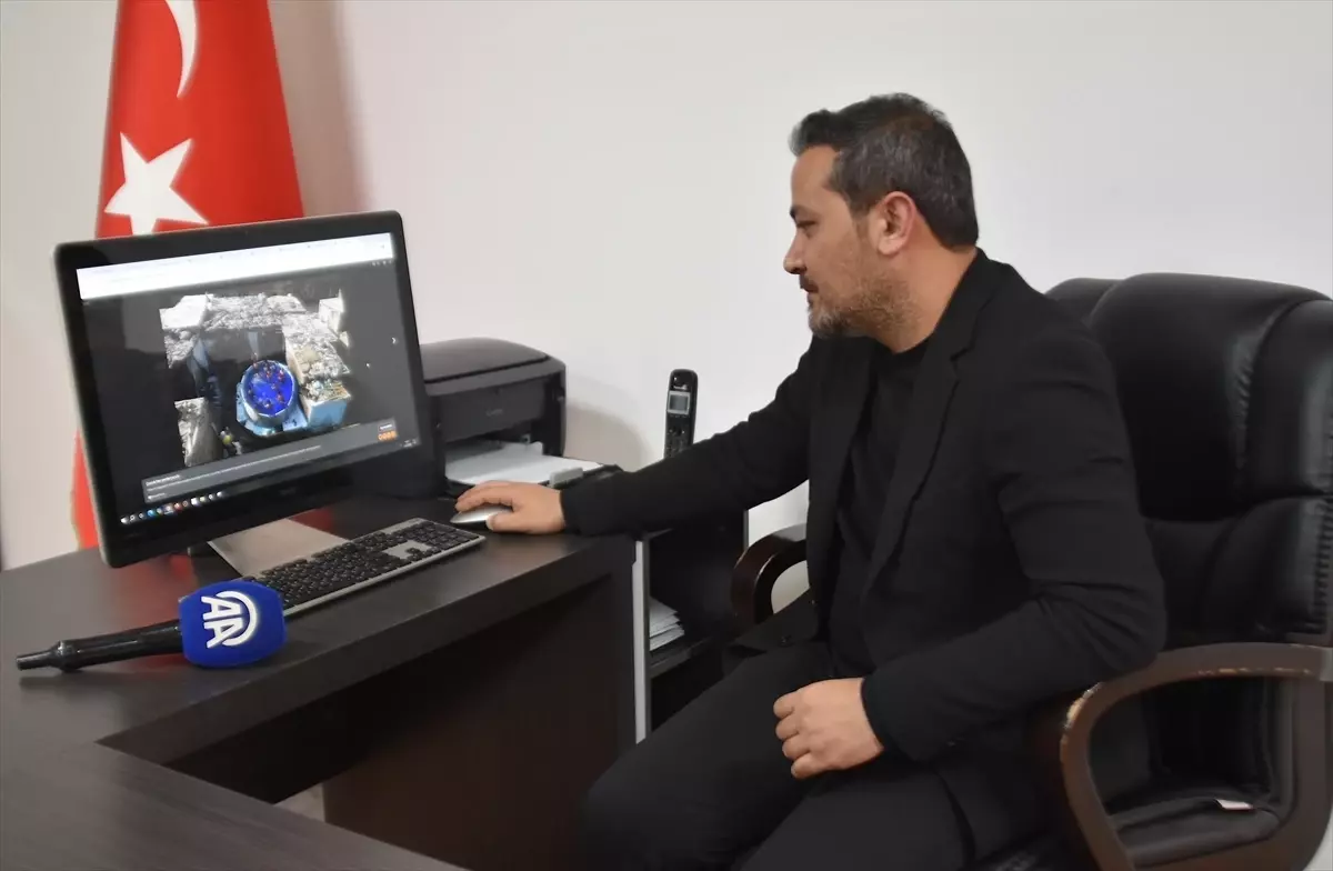 Bitlis Devlet Hastanesi Başhekimi Göçüncü, AA'nın 'Yılın Kareleri' oylamasına katıldı