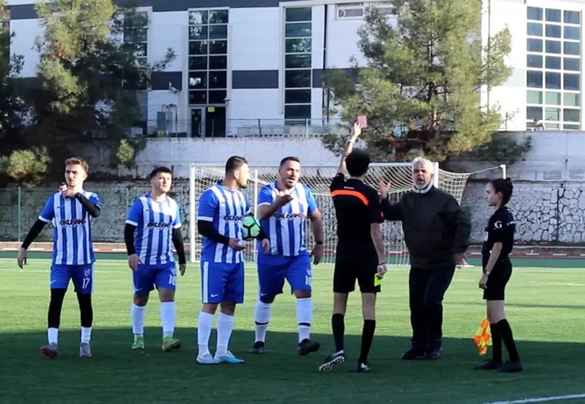 Burdur'da amatör küme maçında gerginlik