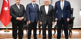 Büyükşehir Belediye Başkanı Büyükkılıç, ilçe başkanlarıyla toplantı yaptı