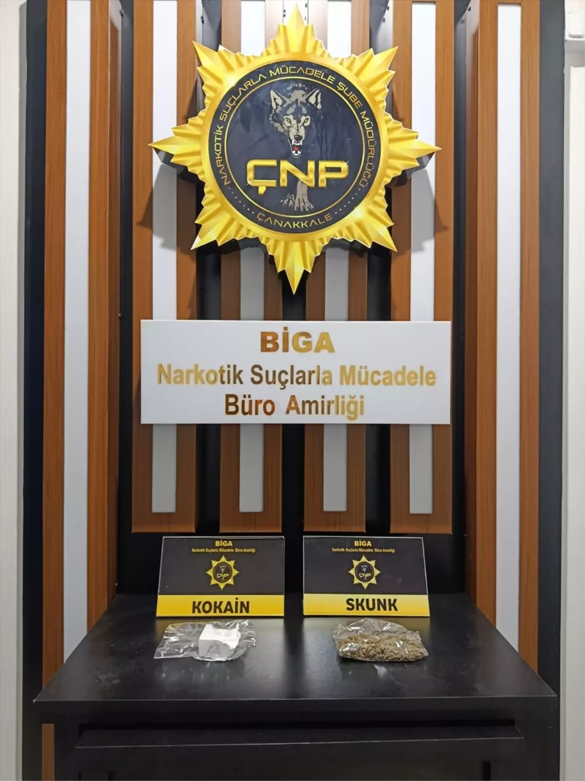 Çanakkale'de uyuşturucu operasyonlarında 5 zanlı tutuklandı