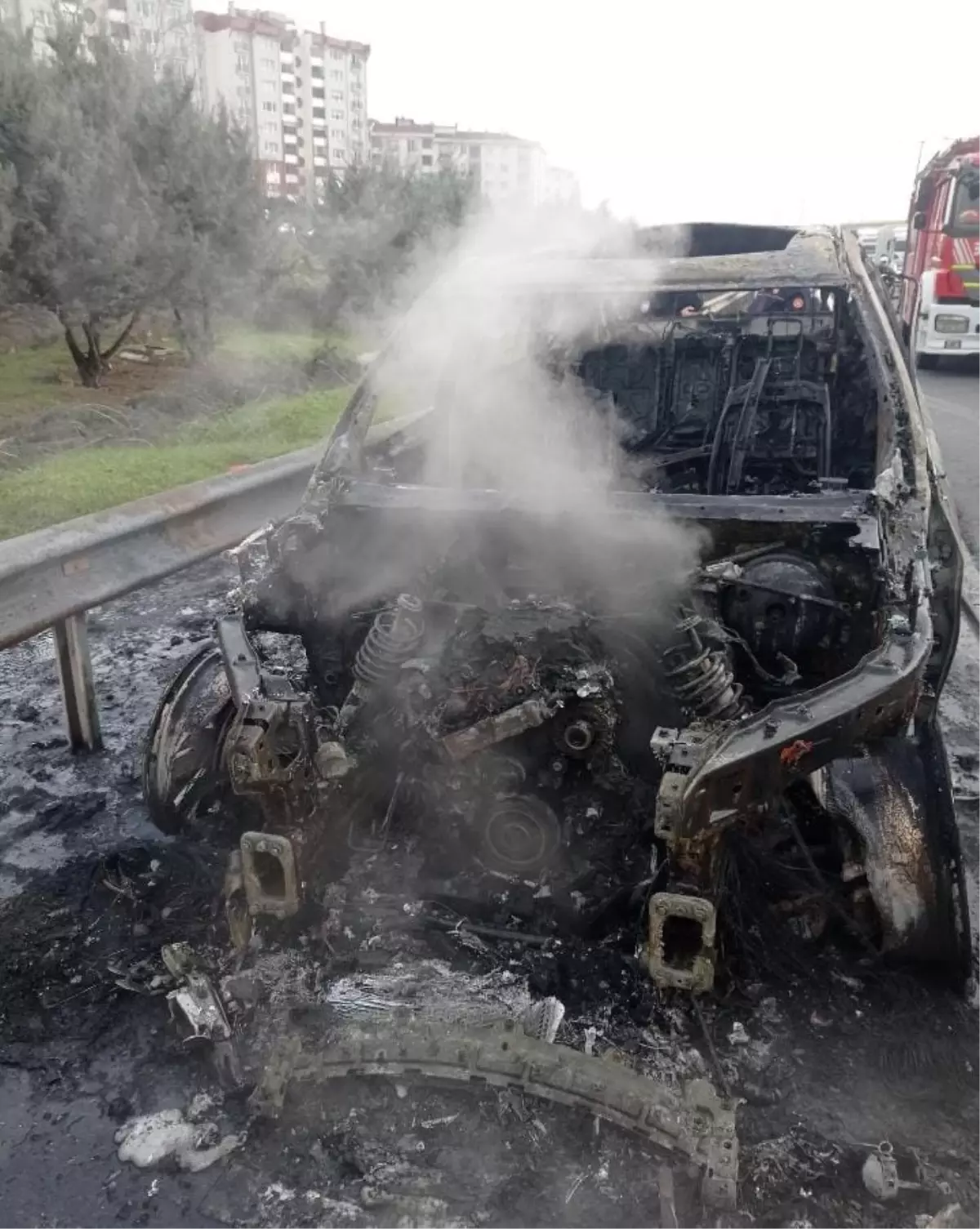 Esenyurt'ta seyir halindeki cipte yangın çıktı