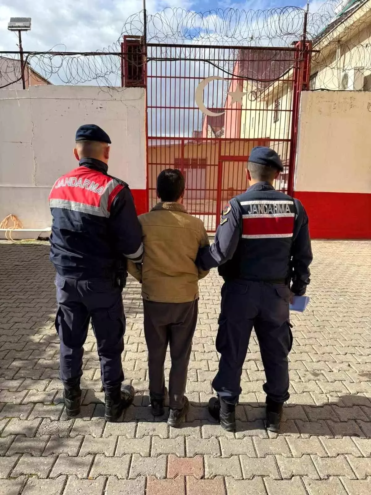 Firari şahıs Koçarlı'da yakalandı