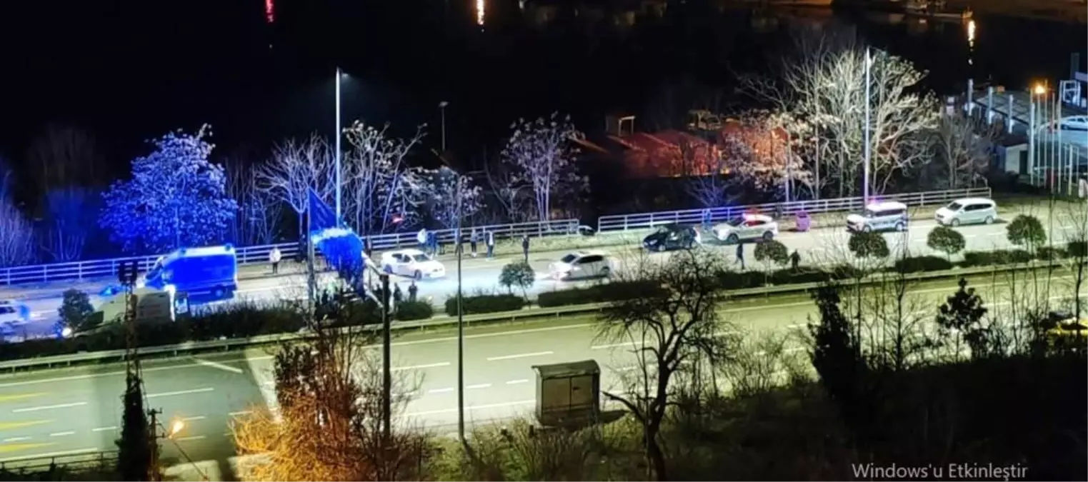 Kaza sonrası kavgaya tutuştular