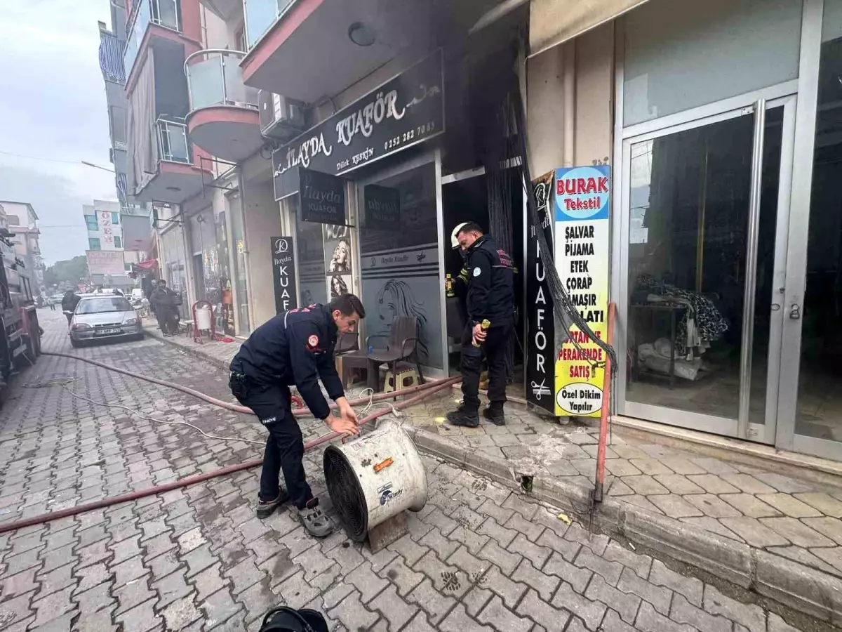 Kuafördeki yangın hızlı müdahale ile söndürüldü