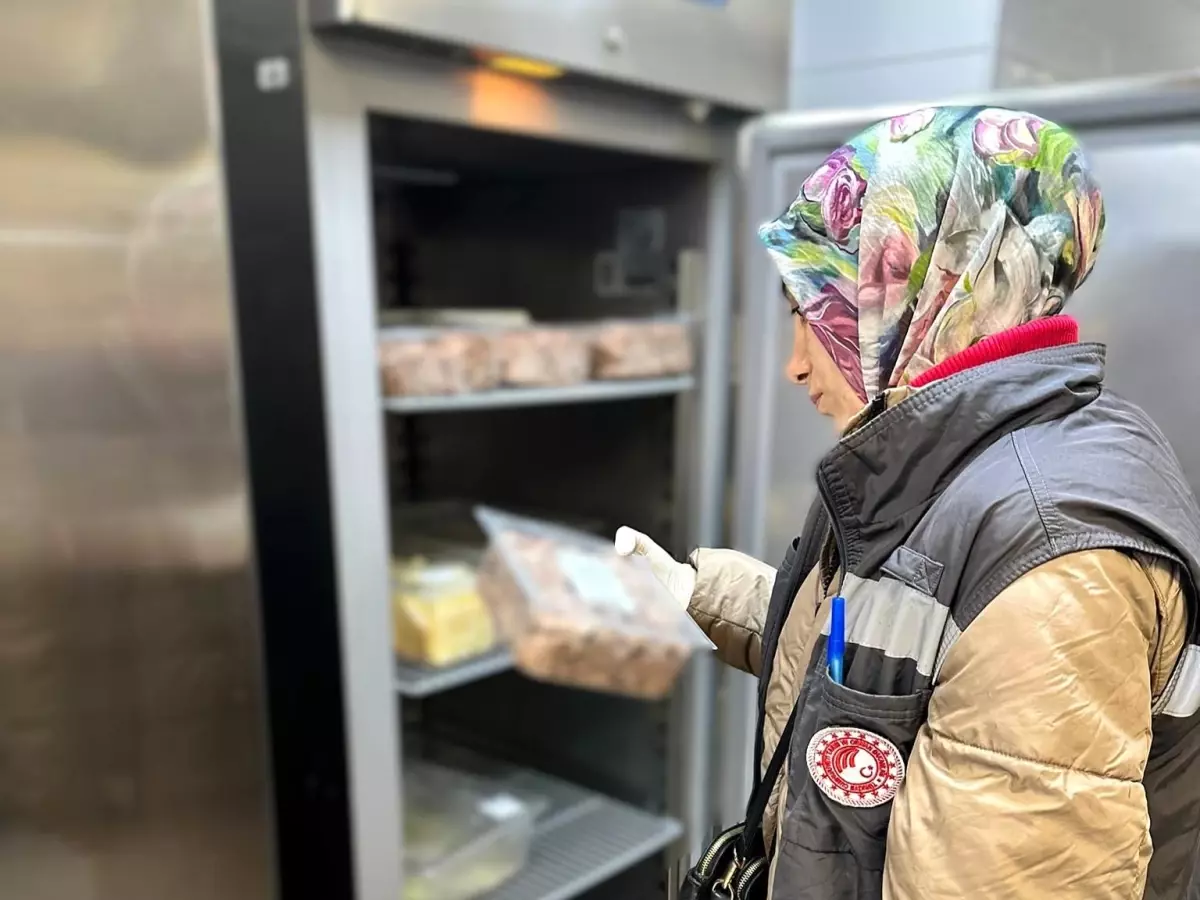 Lüleburgaz'da gıda ürünleri mercek altında