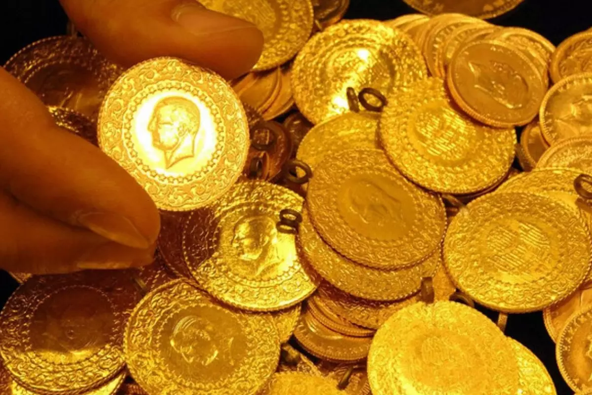 Nereden nereye! Kuyumcuya gidip çeyrek altının fiyatını soranlar "Yok artık" diyor