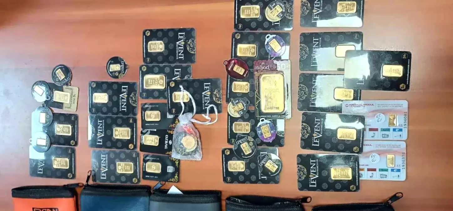 Polis, buluntu 237 gram altını sahibine ulaştırdı