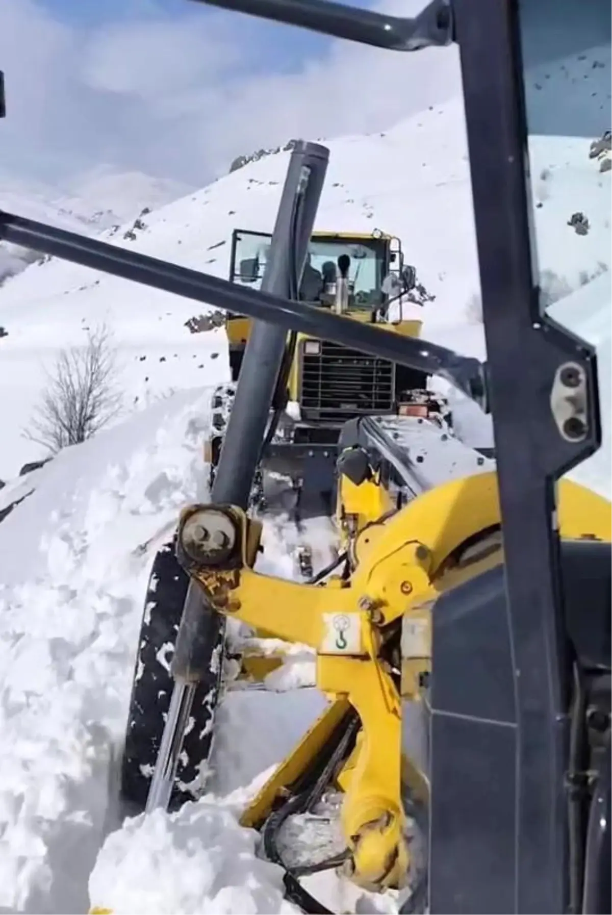 Sincik'te kapalı köy yolu kalmadı