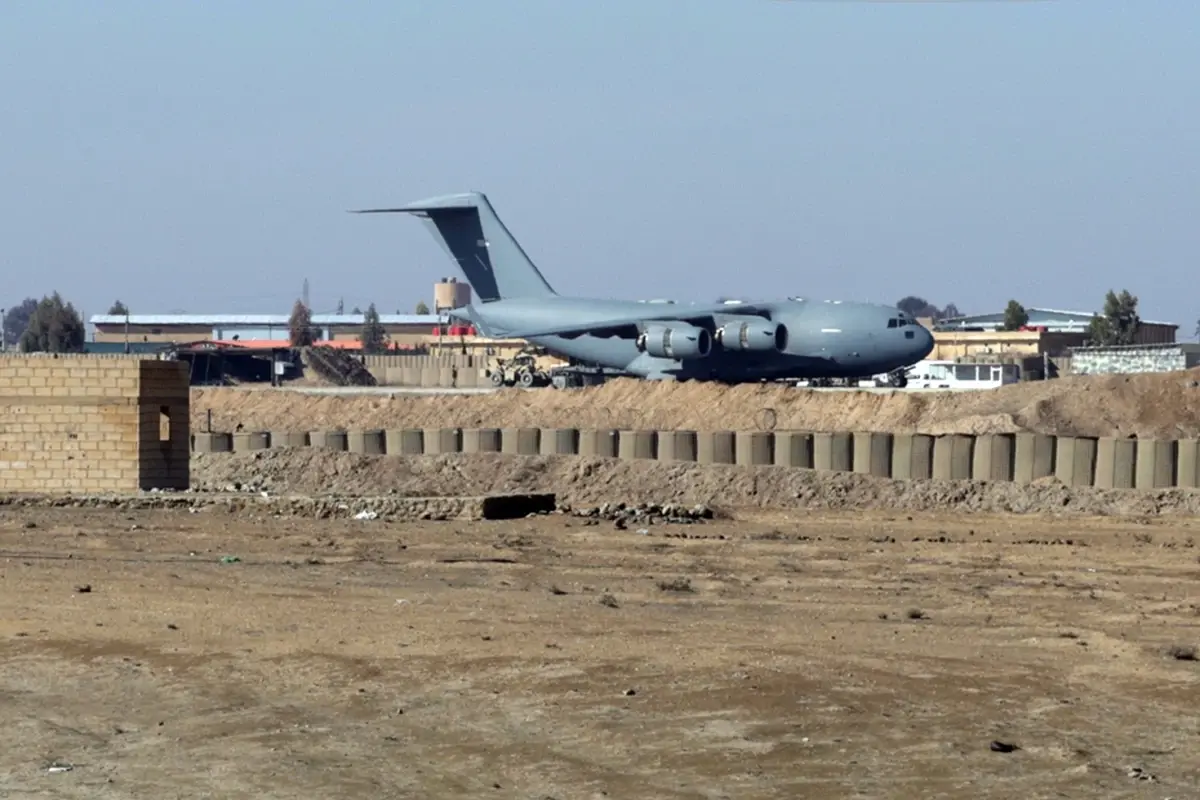 Suriye'de ABD liderliğindeki koalisyonun askeri üssünde hareketlilik sürüyor