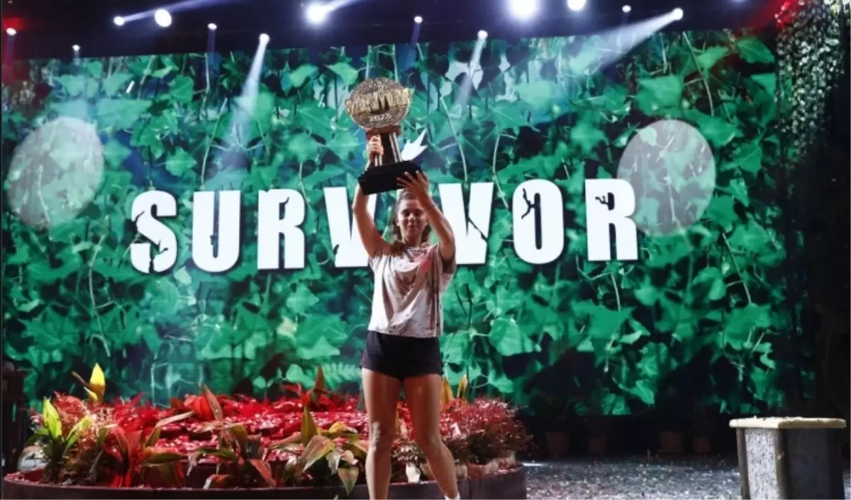 Survivor Nefise kimdir? Survivor Nefise Karatay kaç yaşında, evli mi, bekar mı, daha önce Survivor'da yarı...