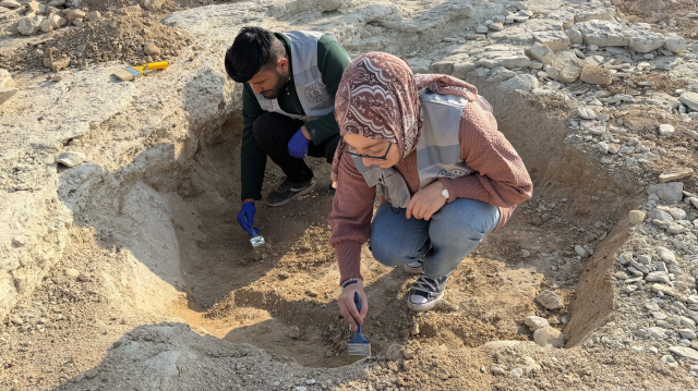 adiyaman da gobeklitepe deki t sekilli 19508975 8972 m