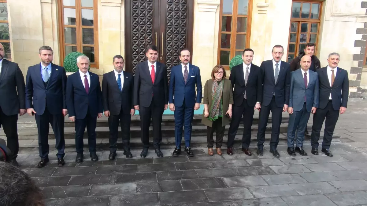 AK Parti'li Zorlu, Kilis Valiliği'ni ziyaret etti