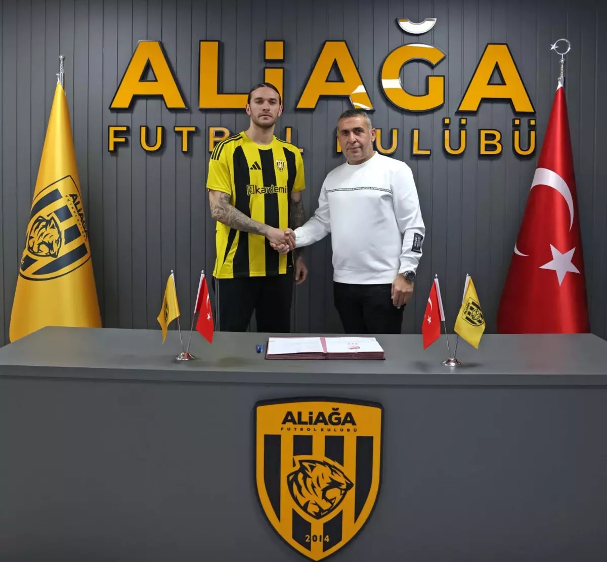 Aliağa FK Koray Kılınç'la imzaladı