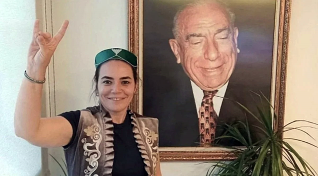 ayyuce turkes in sac orme akimi icin soyledikleri 19506850 9556 m