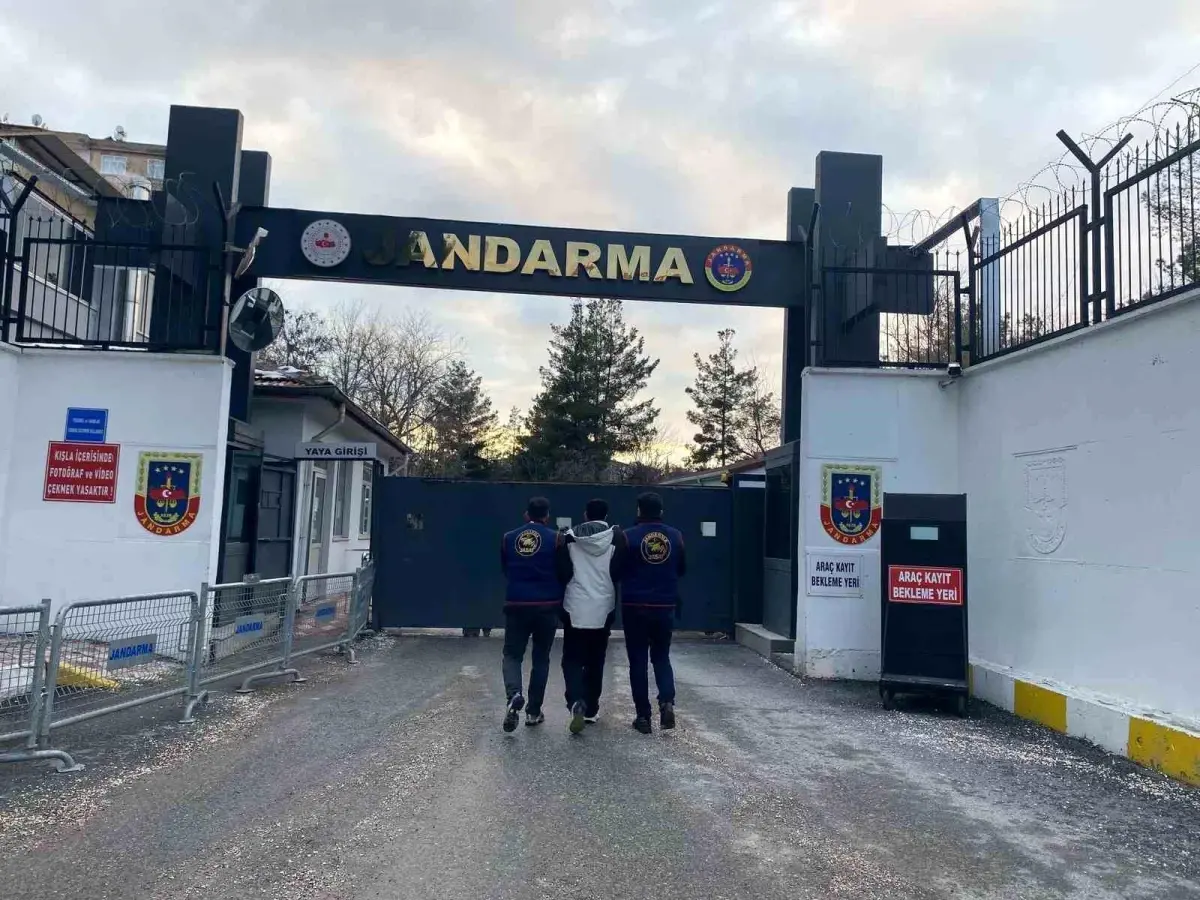 Diyarbakır'da haklarında kesinleşmiş hapis cezası bulunan 108 kişi yakalandı