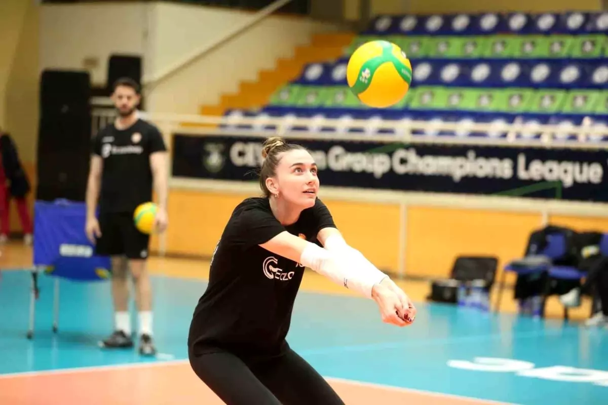 Eczacıbaşı Dynavit, Sırbistan'dan galibiyet bekliyor