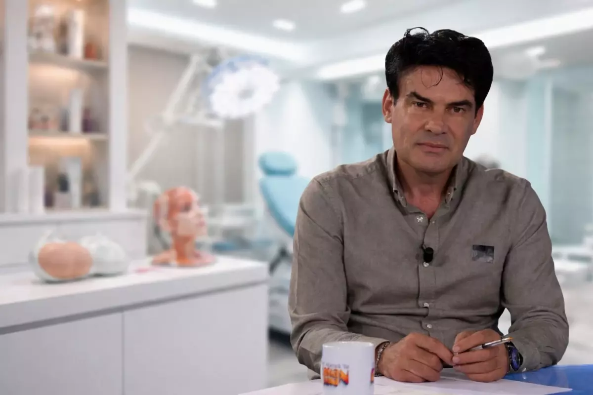 Jinekomasti Estetik Cerrahi: Op. Dr. Murat Acar ile Yeni Bir Başlangıç
